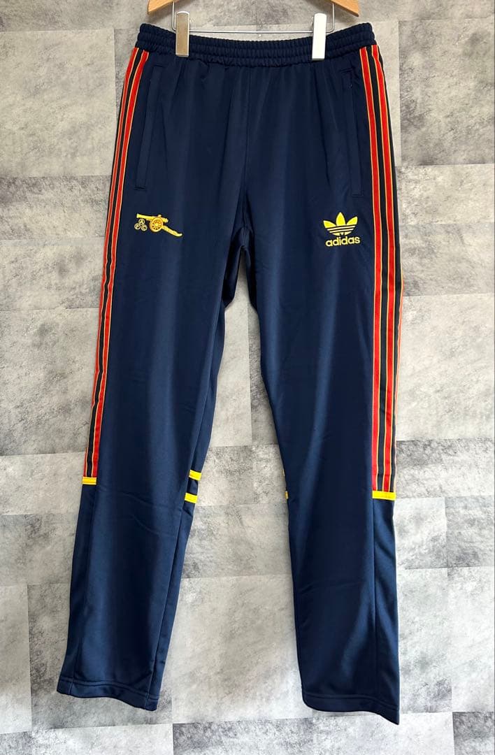 新品　アディダスadidas アーセナルFC トラックパンツ スリーストライプ