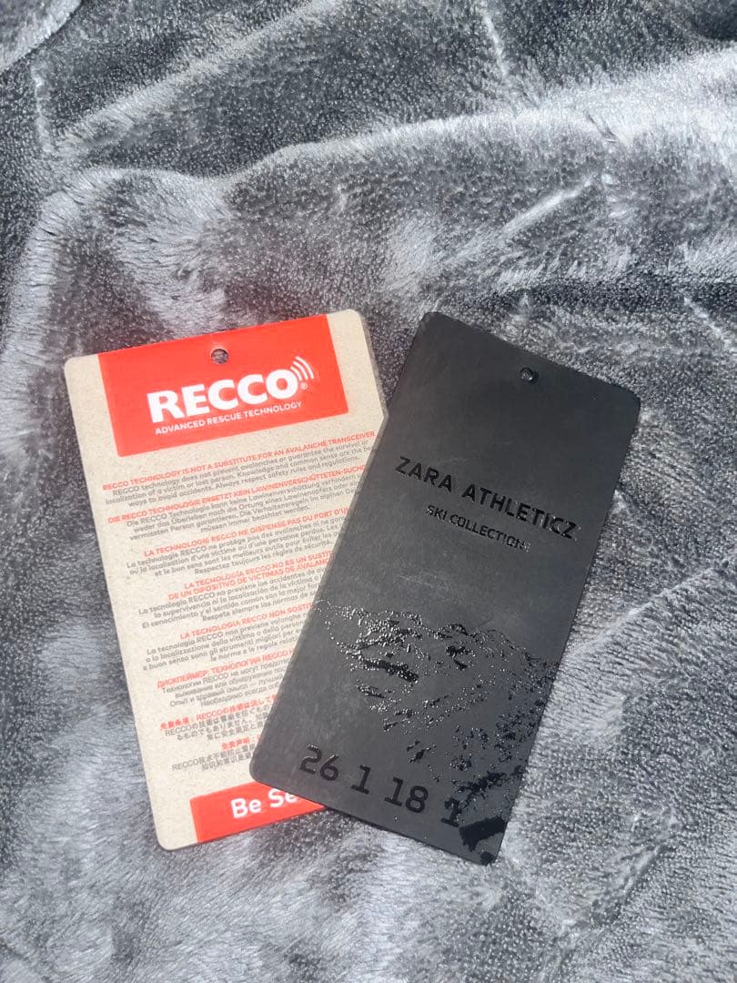 希少RECCO®ウォータープルーフスキージャケット