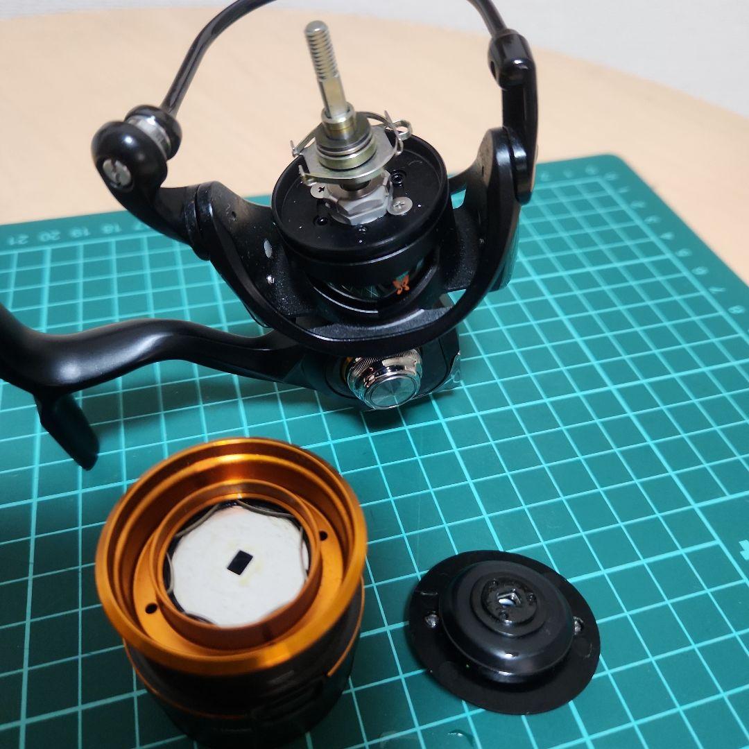 ダイワリール　プレッソ LT2000SS-P スピニングリール