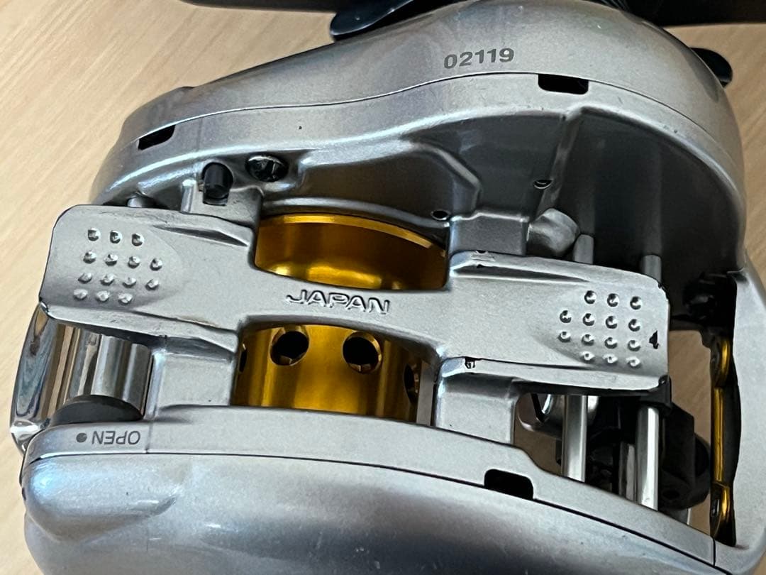 Shimano シマノ 07 メタニウム Mg7 右ハンドル