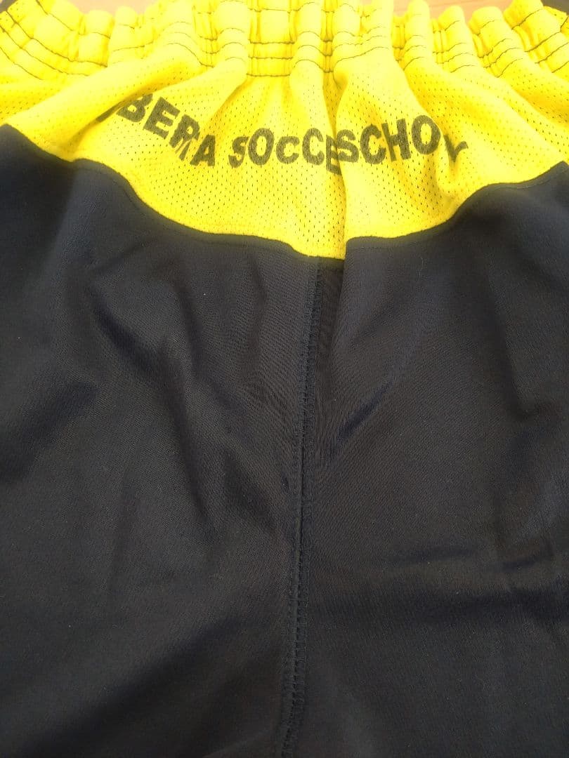 【上:160/下:M】 liberta サッカーウェアセット Tシャツとショーツ