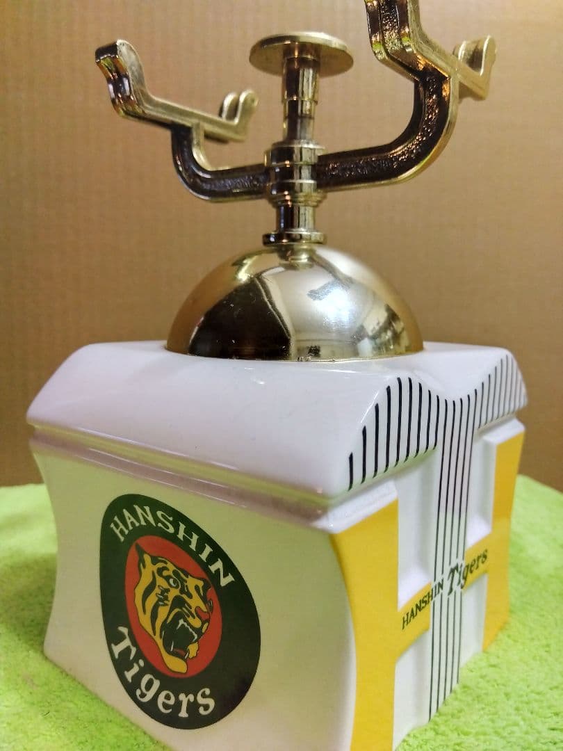 阪神タイガース　電話保留オルゴール(六甲おろし)ゼンマイ式　昭和レトロ
