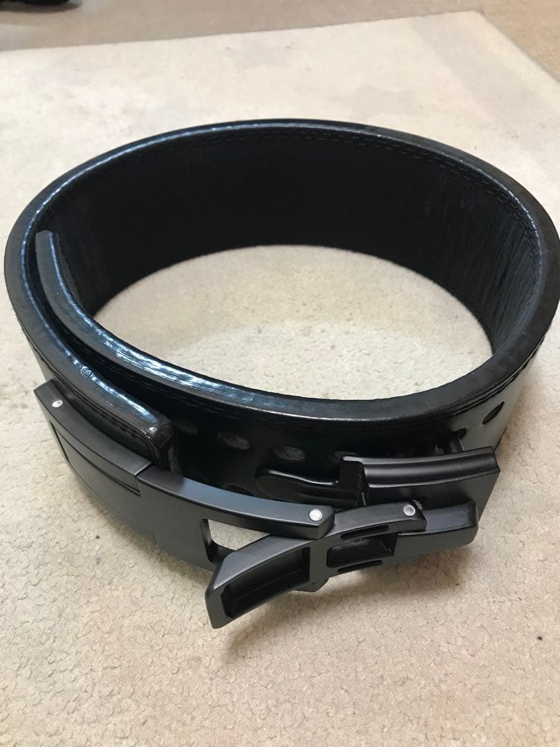 レバーアクションベルト　黒 　Mサイズ　75cm～95cm対応