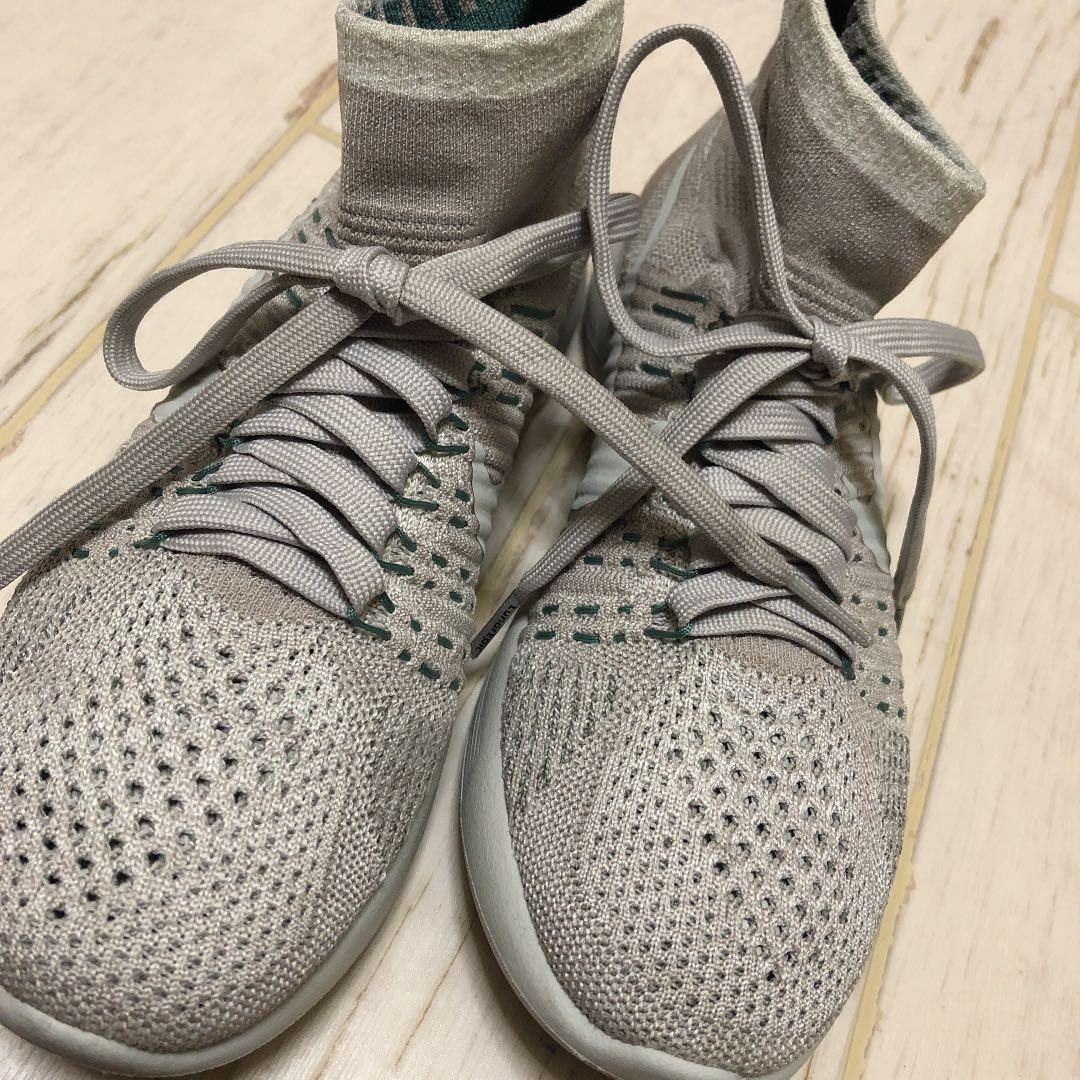 ウォーキング・ランニングウェア NIKE LUNAREPIC FLYKNIT 23cm