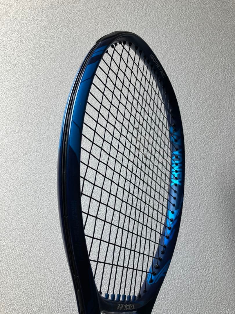 ヨネックス　イーゾーン　100 G2 キリオス 使用モデル