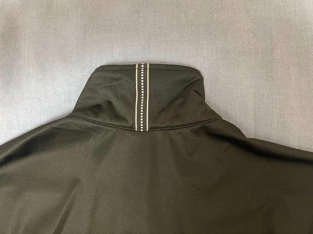 PEARL IZUMI 黒 ウィンドブレーカー Mサイズ