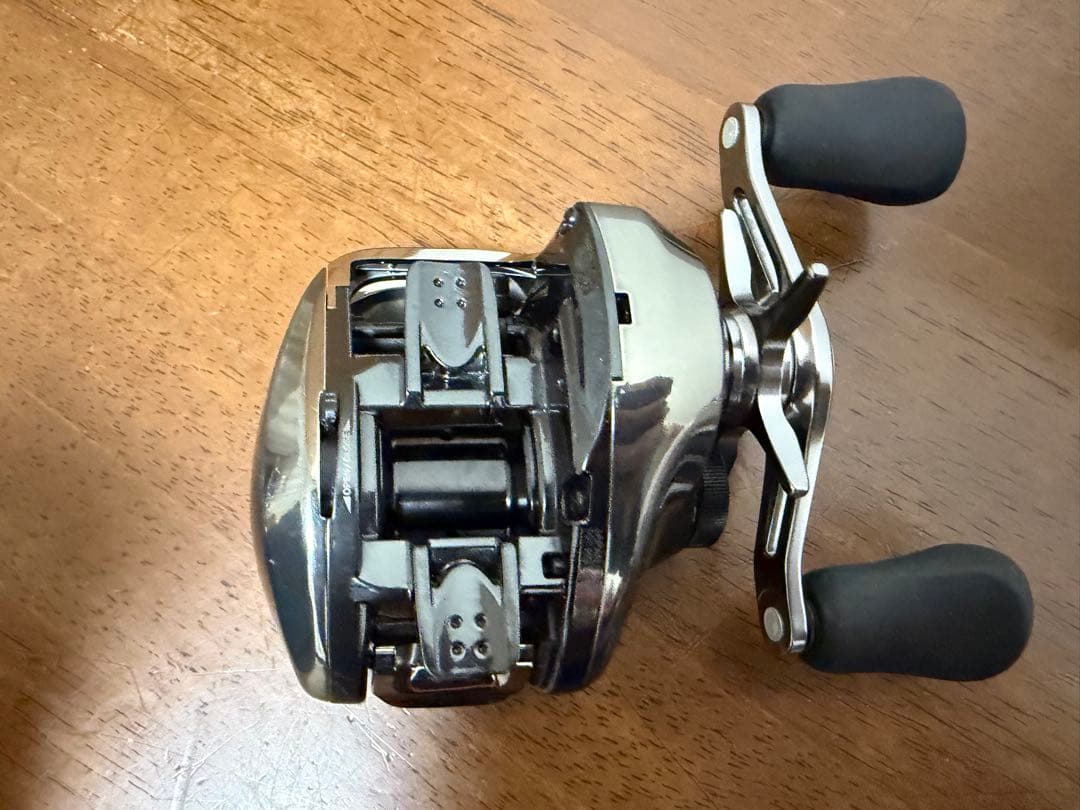 リール3つ！25アンタレス101HG入り！
