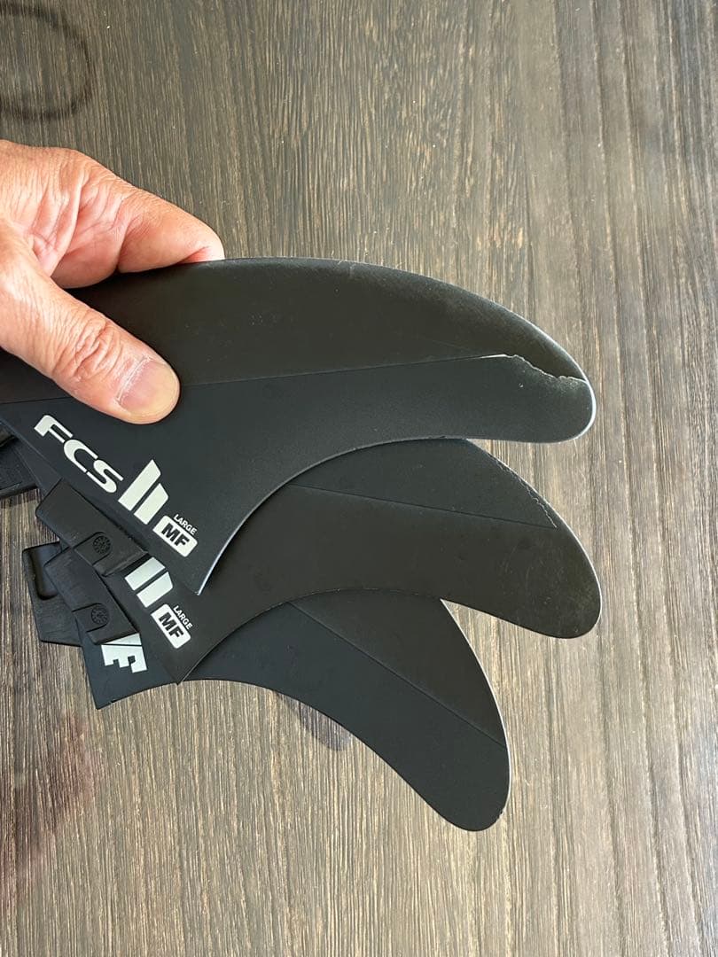 FCS2 MF Mick Fanning Neo Carbon トライフィン