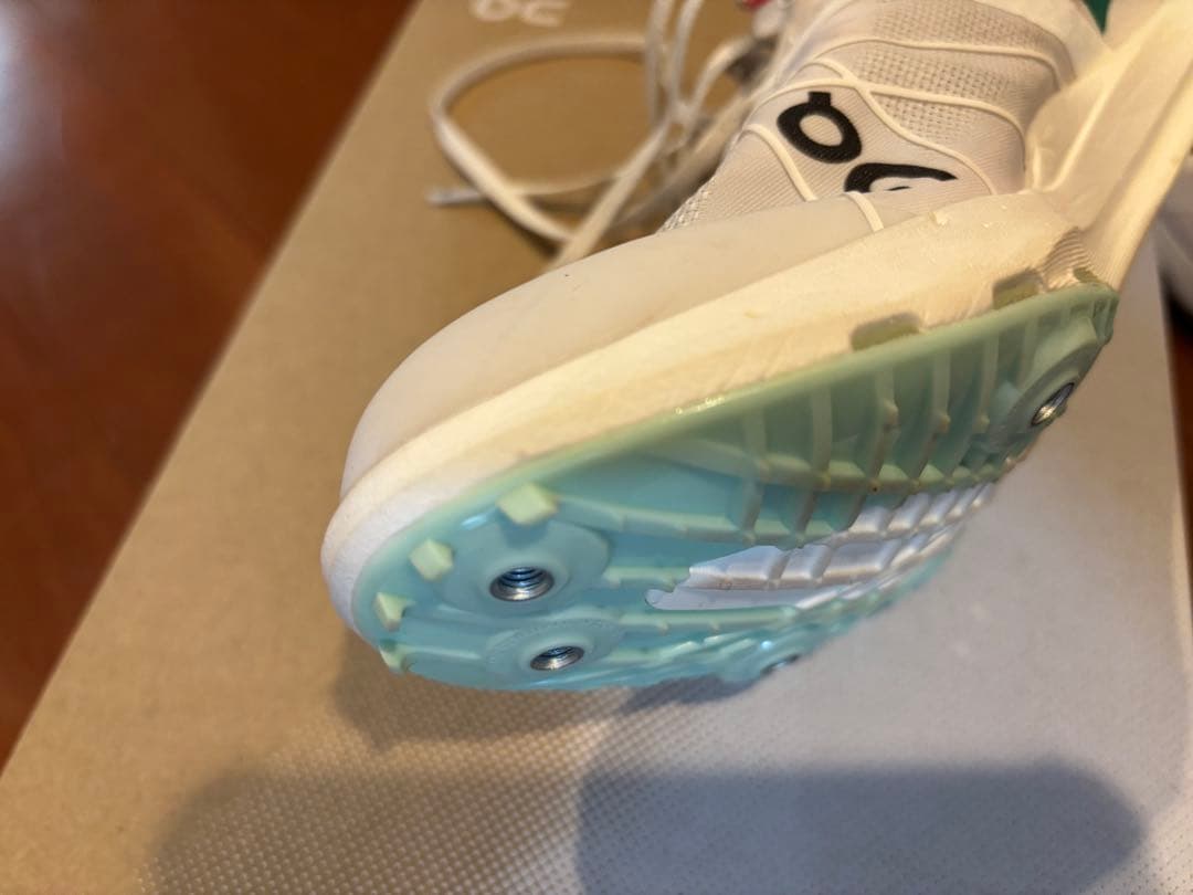 オン　スパイク　Cloudspike 1500
