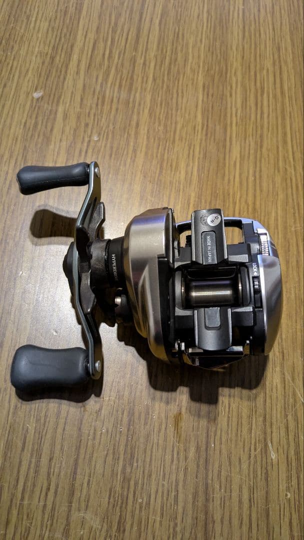 DAIWA21ジリオンsvtwZILLION SV TW 1000H右ハンドル