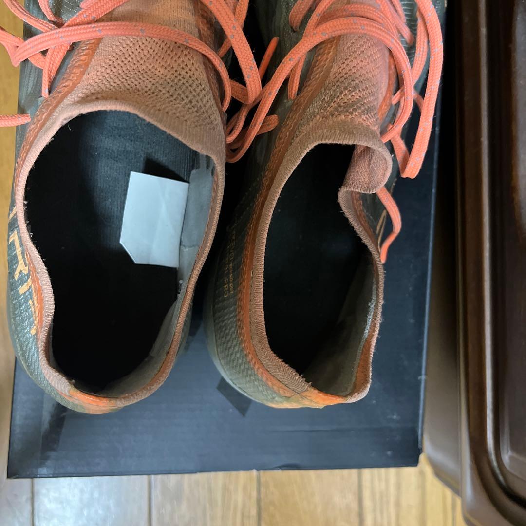 ASICS サッカースパイク 黒　プーマウルトラ値下げ可