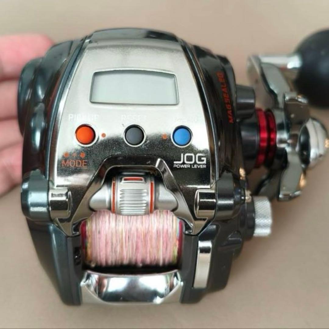 【美品】DAIWA SEABORG 200J 電動リール
