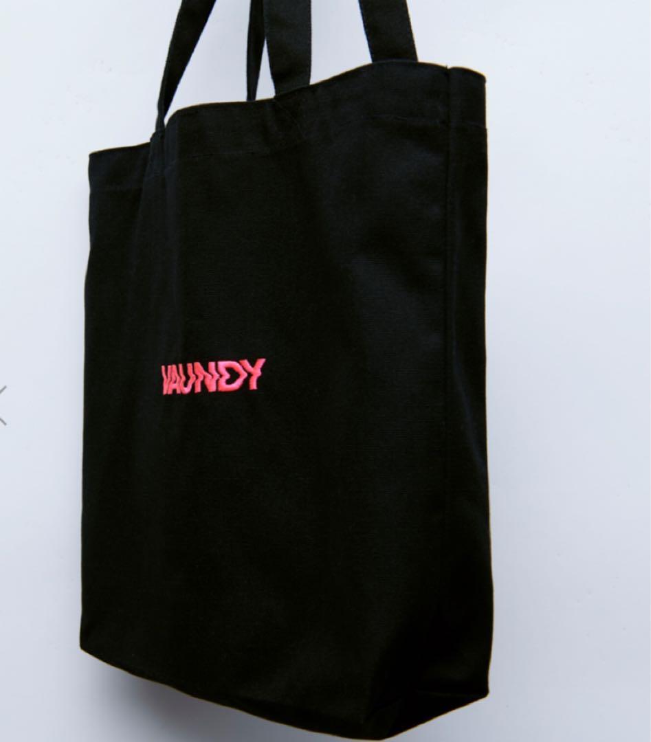 VAUNDY ブラック トートバッグ