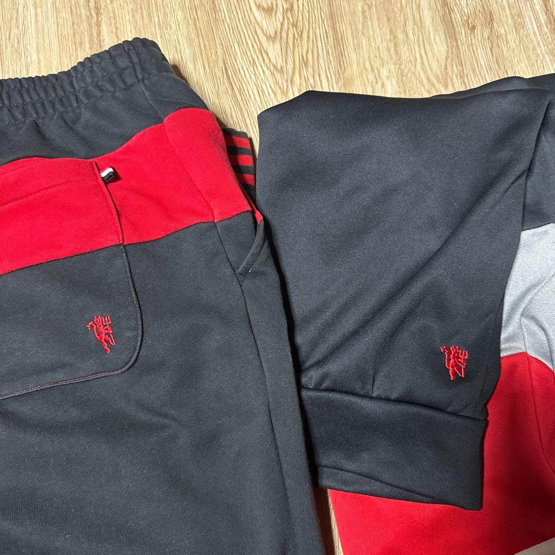 値引き可能　adidas マンチェスター・ユナイテッド ジャージ