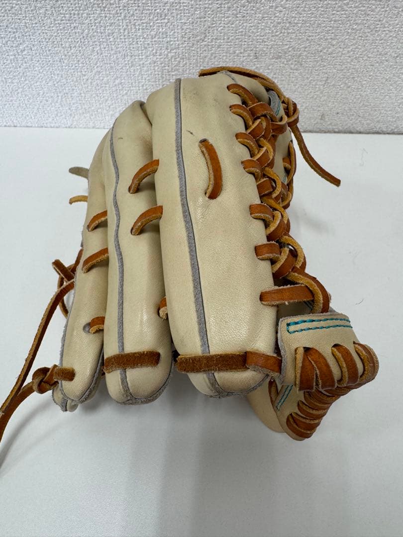 左投げ　硬式外野手用　ヤバイ　グローブ　yabai