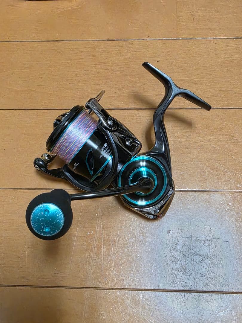 21エメラルダスAIR LT2500-XH　αスプール2個　エギ8本などセット