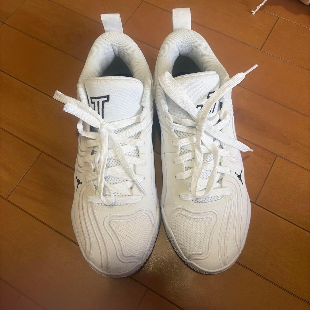 ナイキテイタム 3 PF TATUM 3 PF ホワイトバスケットボールシューズ