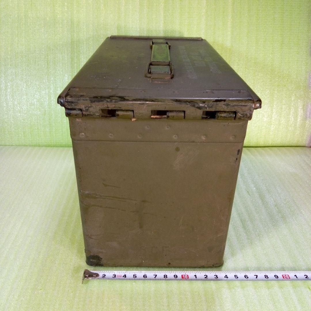 N335　8 FUZES PD M557　LOT MA-36-12　LOADED