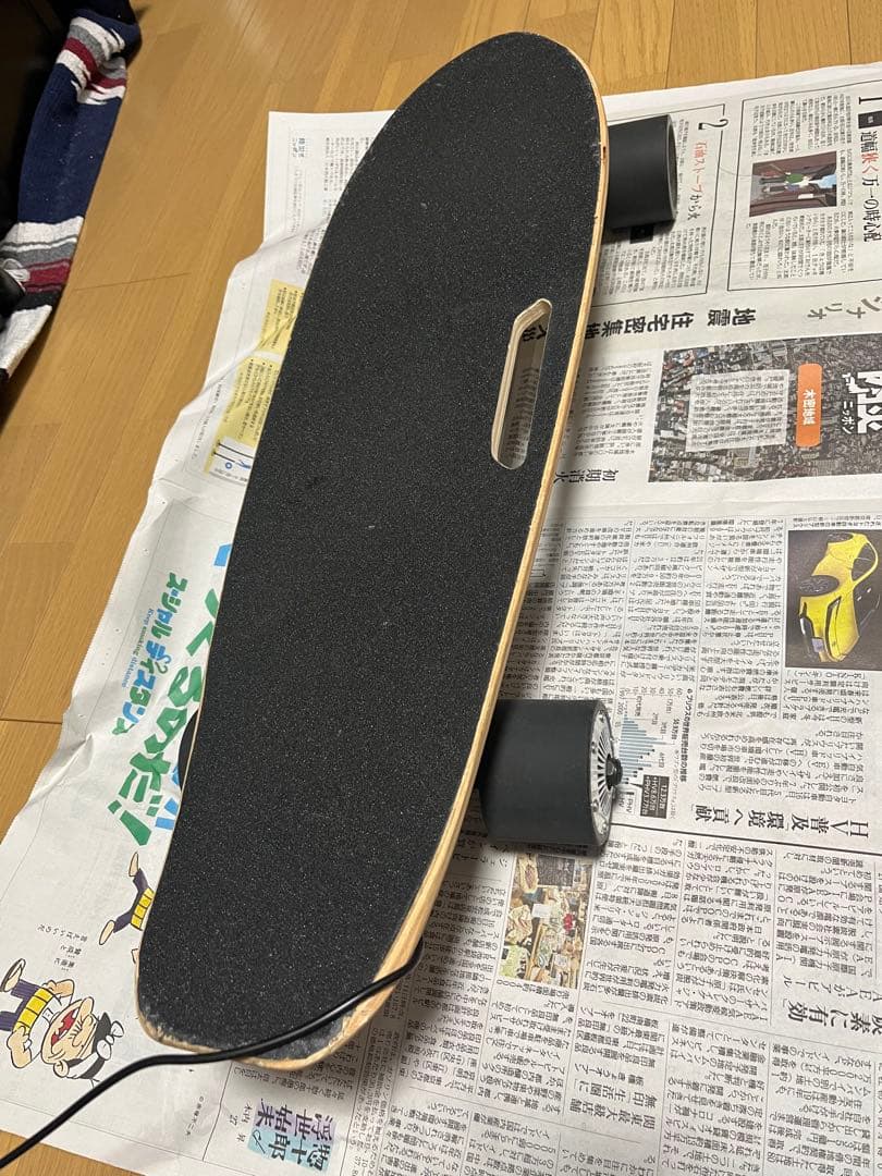電動スケートボード リモコン付き　スケボー