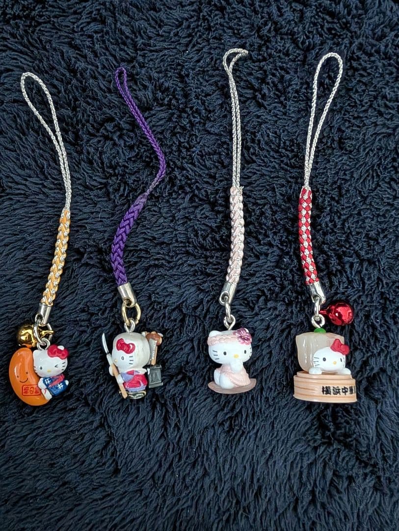 【貴重】ご当地キティ　ストラップ 　12個セット　まとめ売り