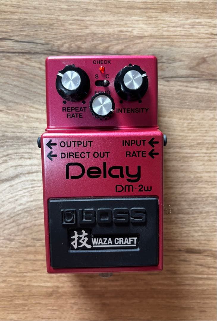 BOSS DM-2W アナログディレイ 技　箱取説付き
