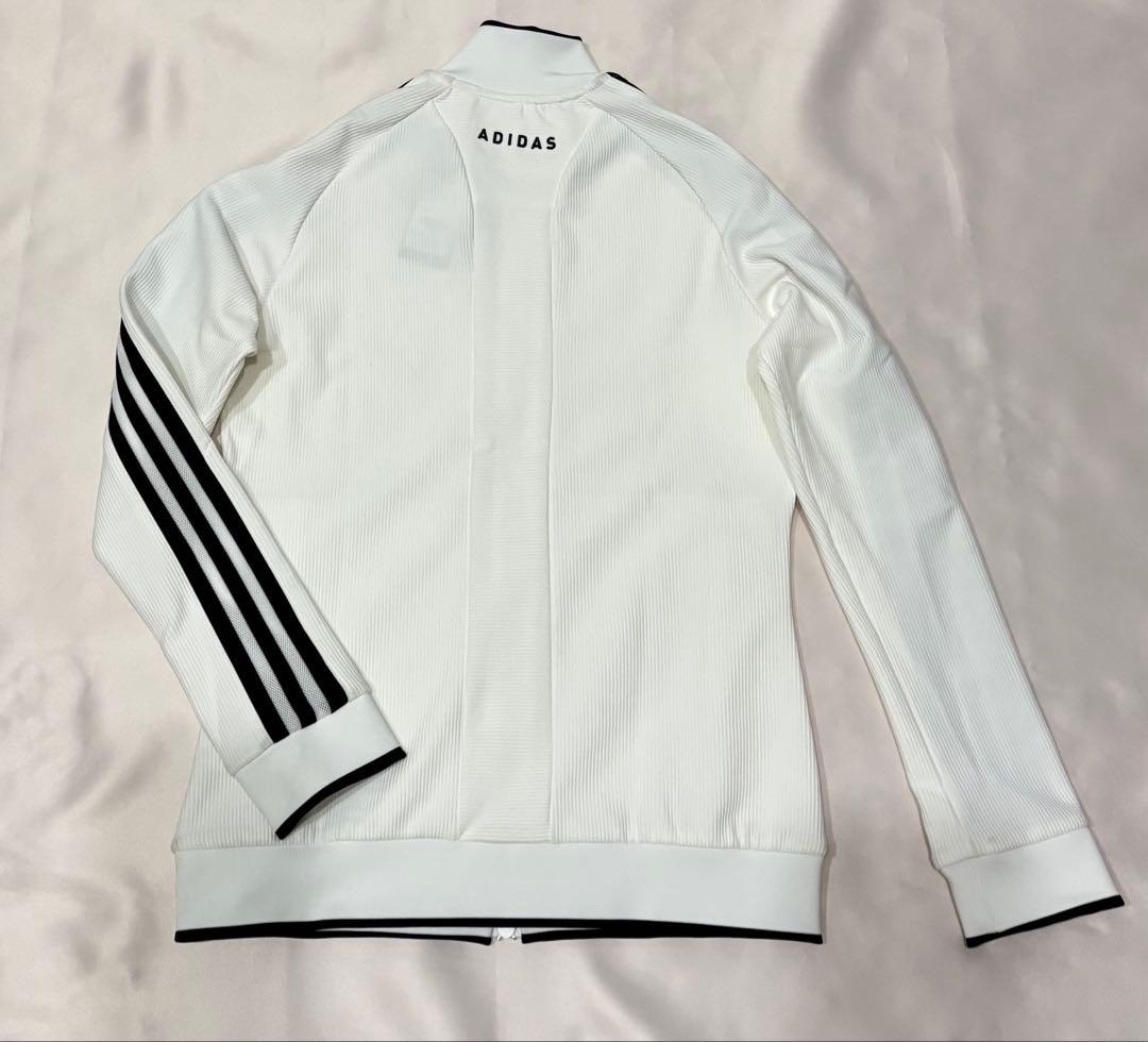 新品adidasゴルフ　スリーストライプストラックジャケット　パンチングスカート