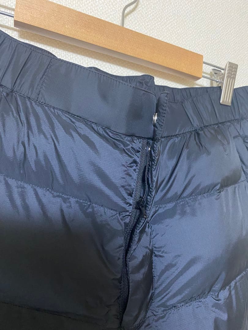 新品　ヨネックス　中綿パンツ　ヒートカプセル　ブラック　Sサイズ