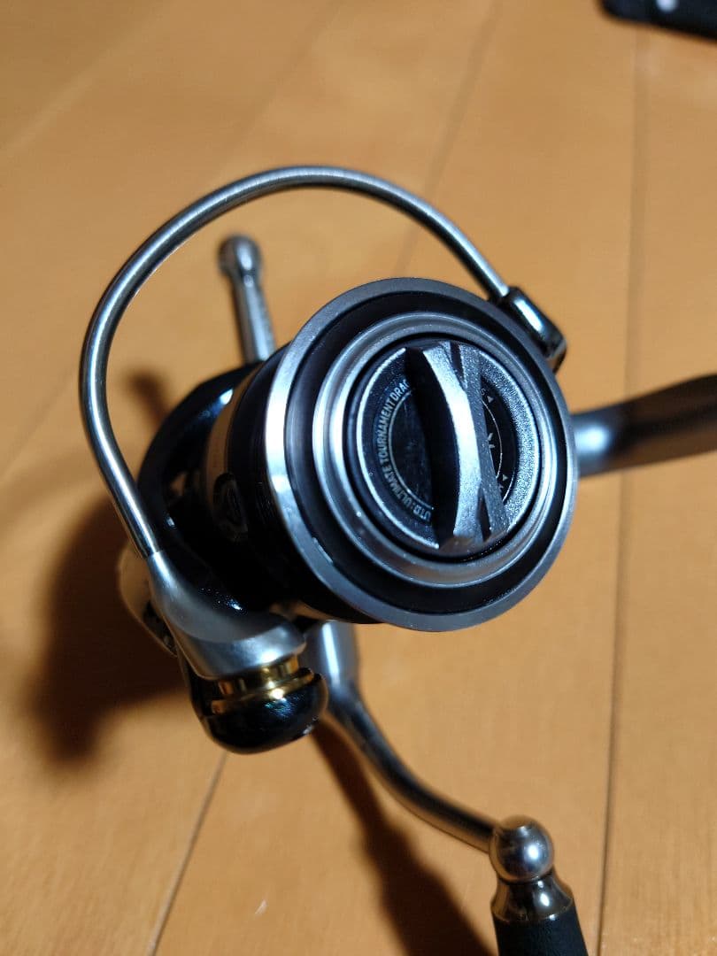 Daiwa CALDIA 2004 スピニングリール