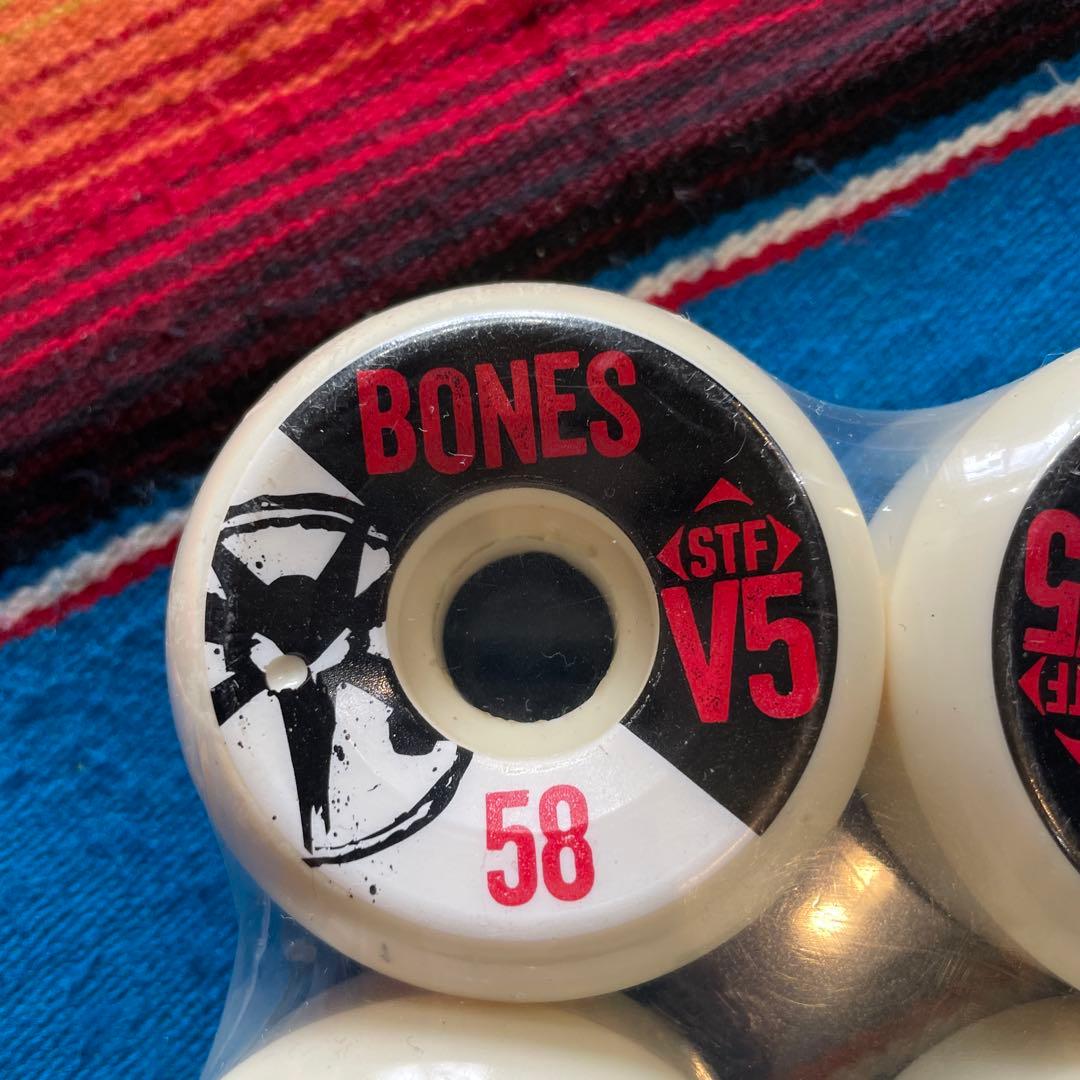 BONES STF V5 58mm スケートボードウィール 4個セット