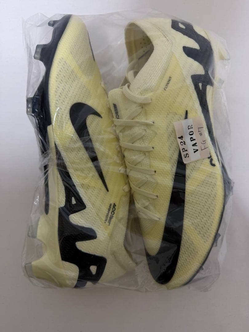 Nike Air Zoom サッカーシューズ クリーム/ブラック