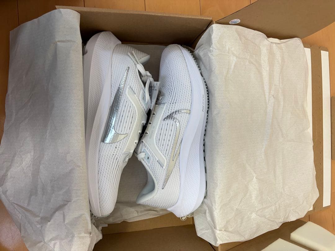 ★新品未使用24.0cm/Nike ペガサス40 ホワイト