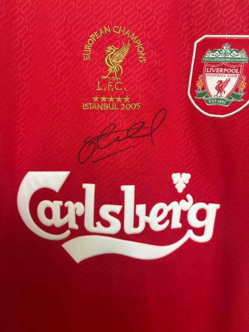 ジェラード　サイン入りユニフォームLiverpool FC イスタンブール