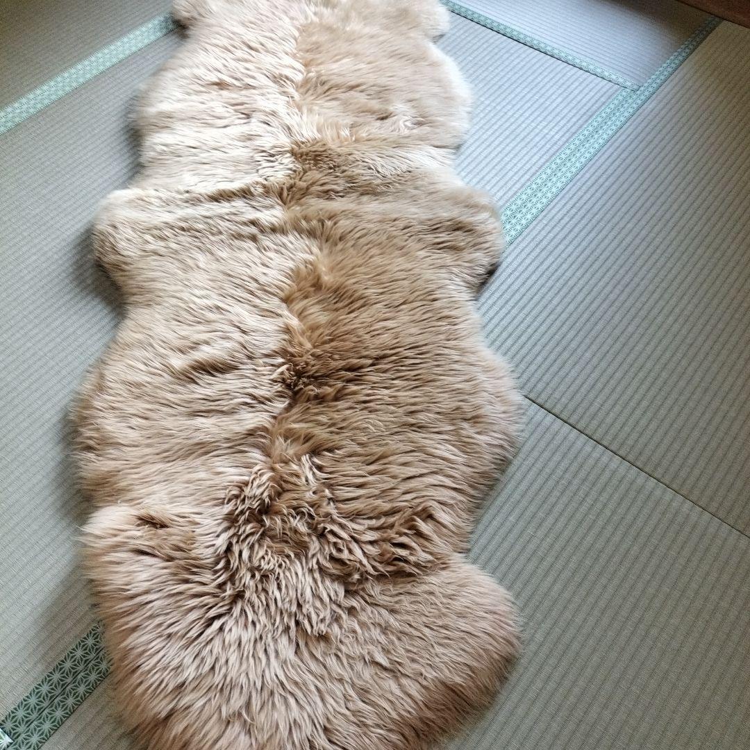 ムートンラグ