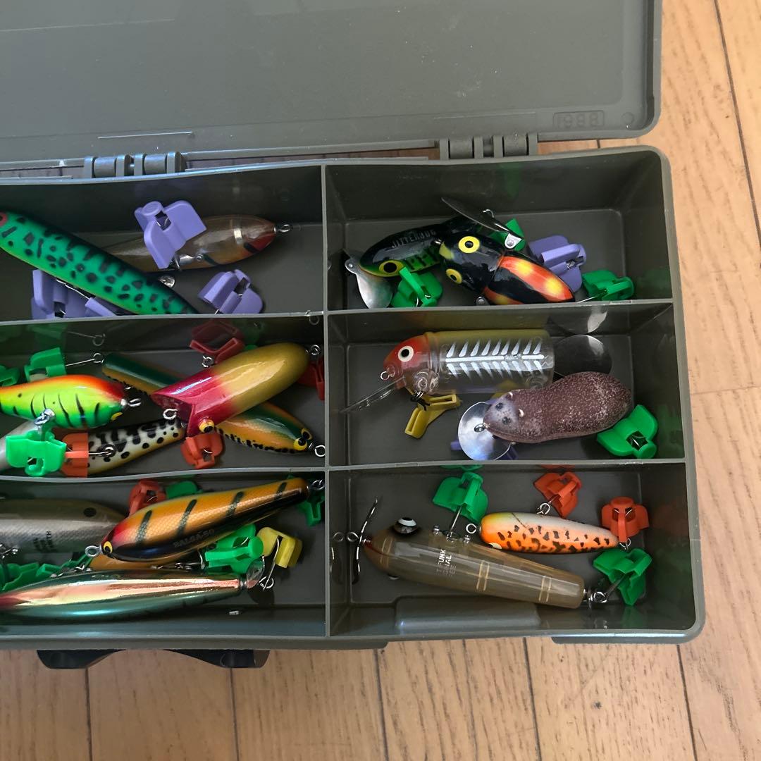 オールド系ルアー約56個 ZEALアマゾンBOX付き