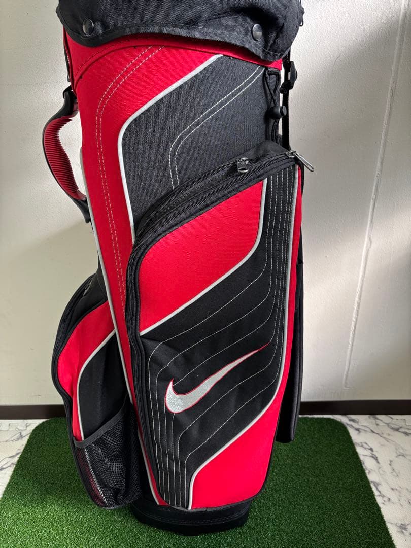 【美品】Nike ゴルフ キャディバッグ 赤黒 ストライプ