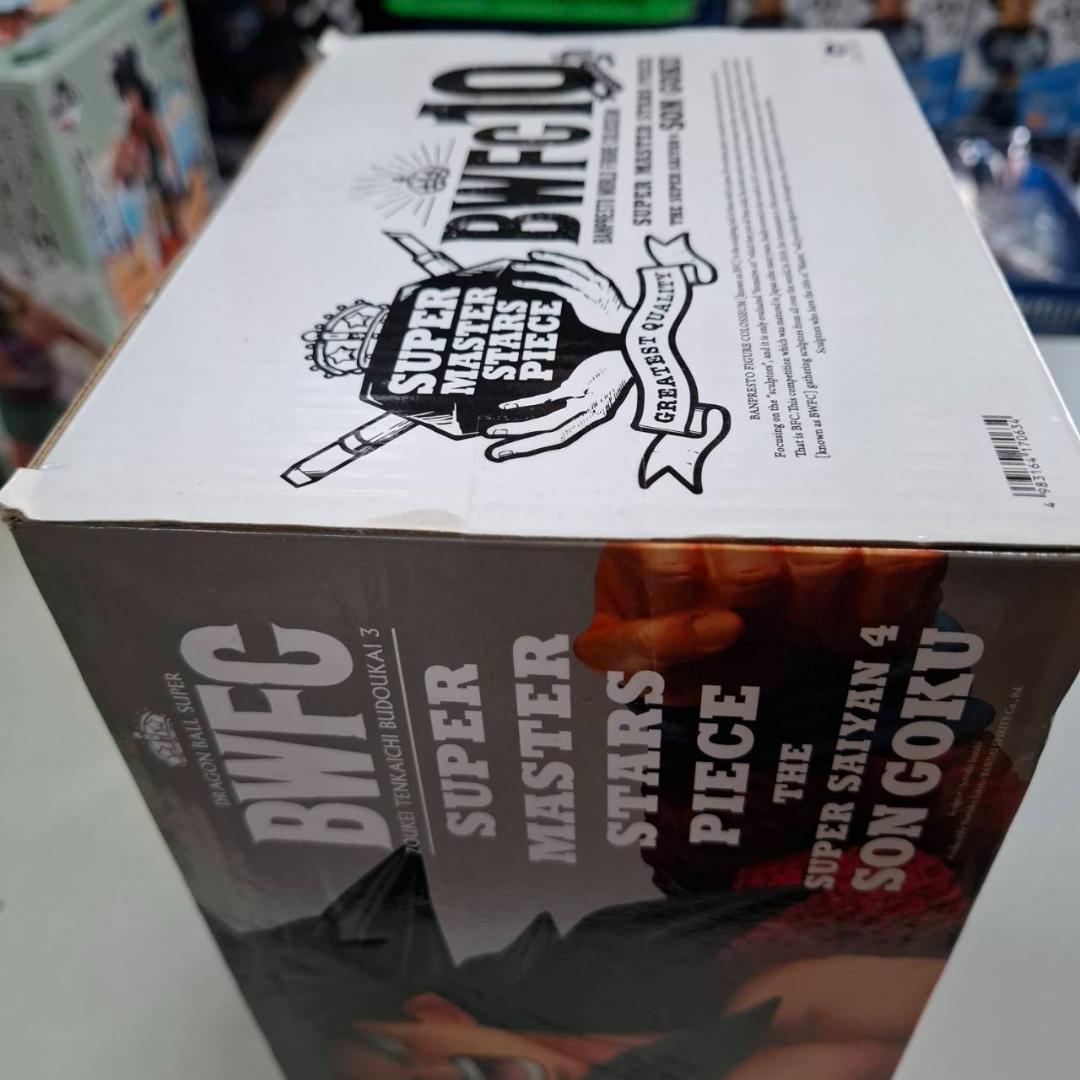⭐新品⭐0364 価格高騰中~!! BWFC SMSP 超サイヤ人4 孫悟空01
