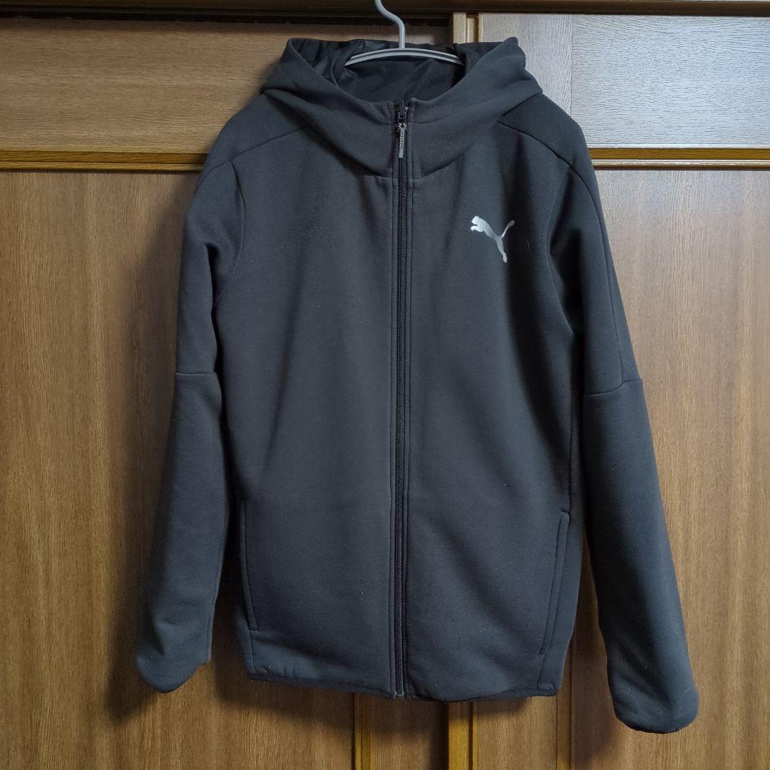 ☆Puma　プーマ　パーカー☆
