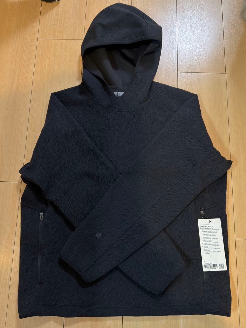 【タグ付】Textured Spacer Pullover Hoodie