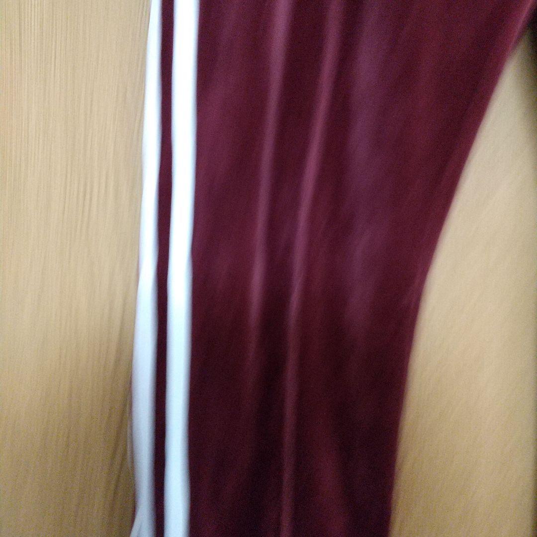 美品　adidas バーガンディ ベロアトラックパンツ