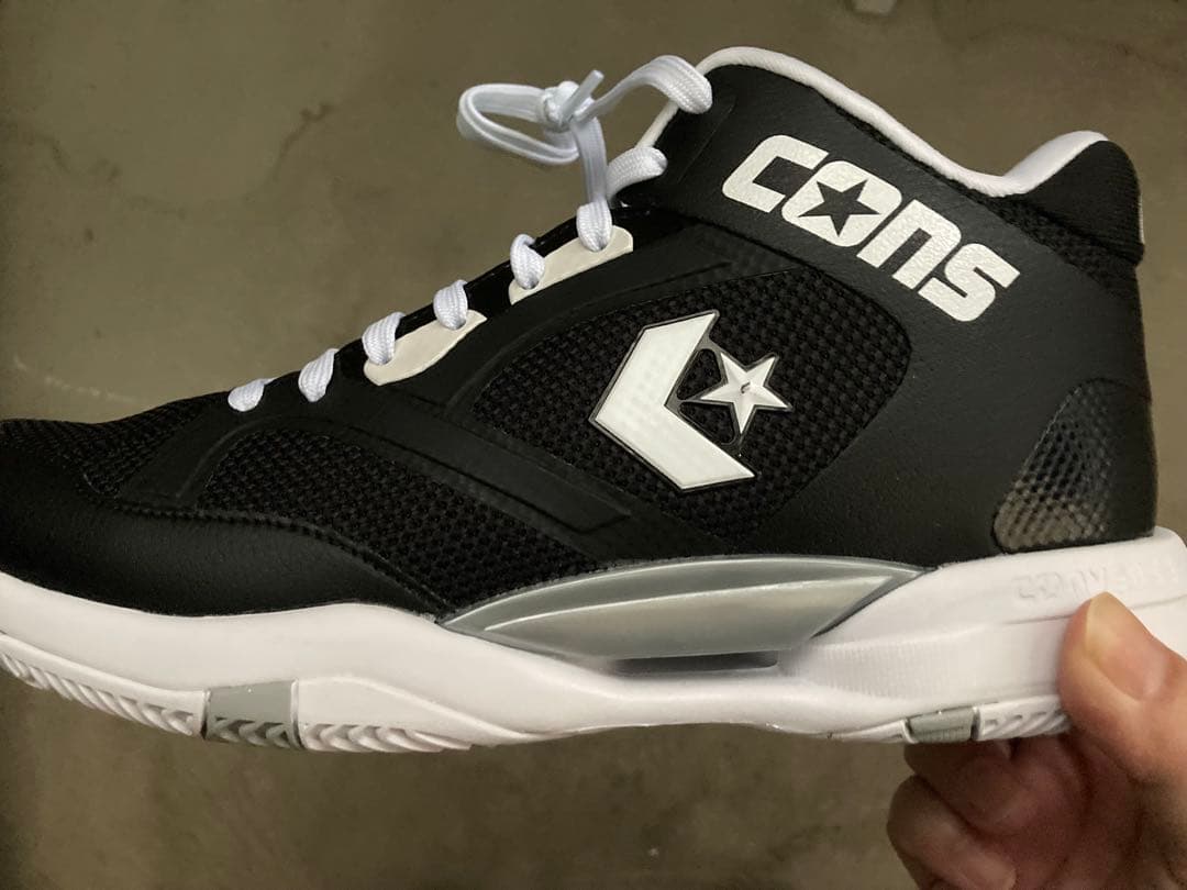 【未使用】CONVERSE アクセレレーター　黒28cm