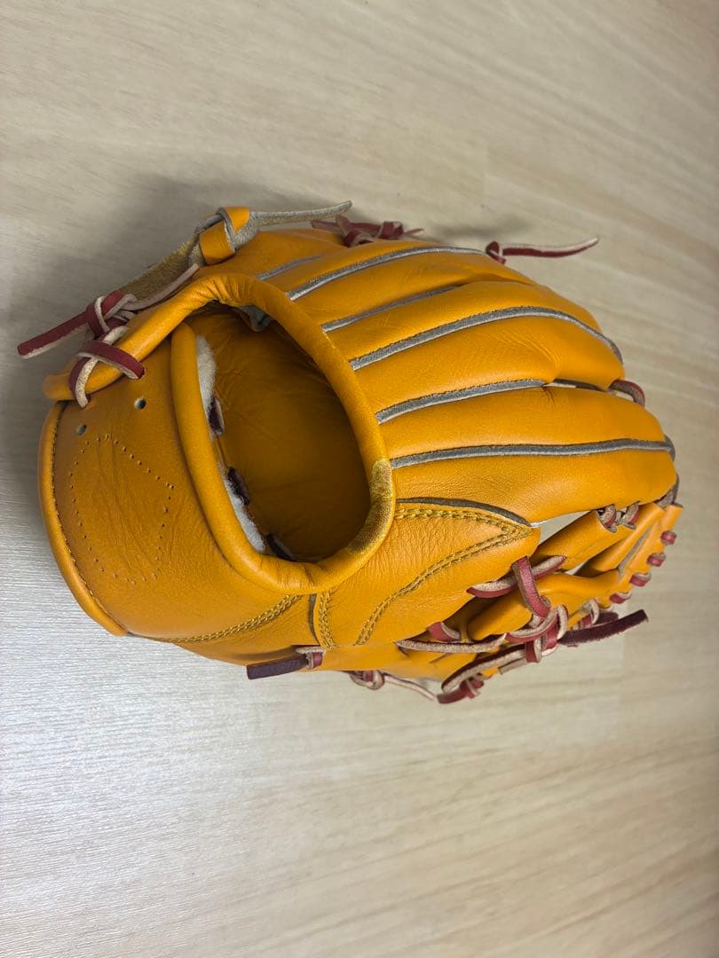 リンドスポーツ　硬式グローブ　紐交換済
