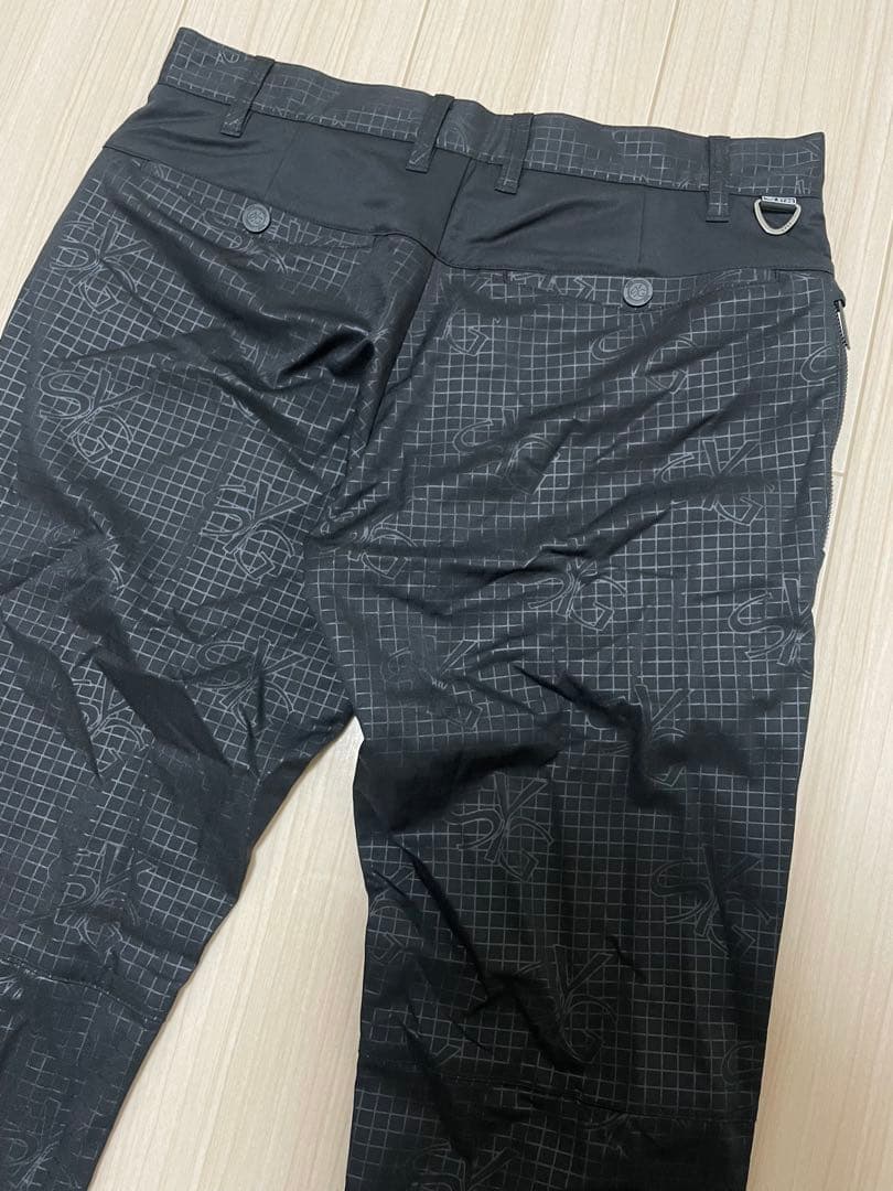 【美品】SY32 ゴルフパンツ エンボス加工 防風 秋冬M 黒