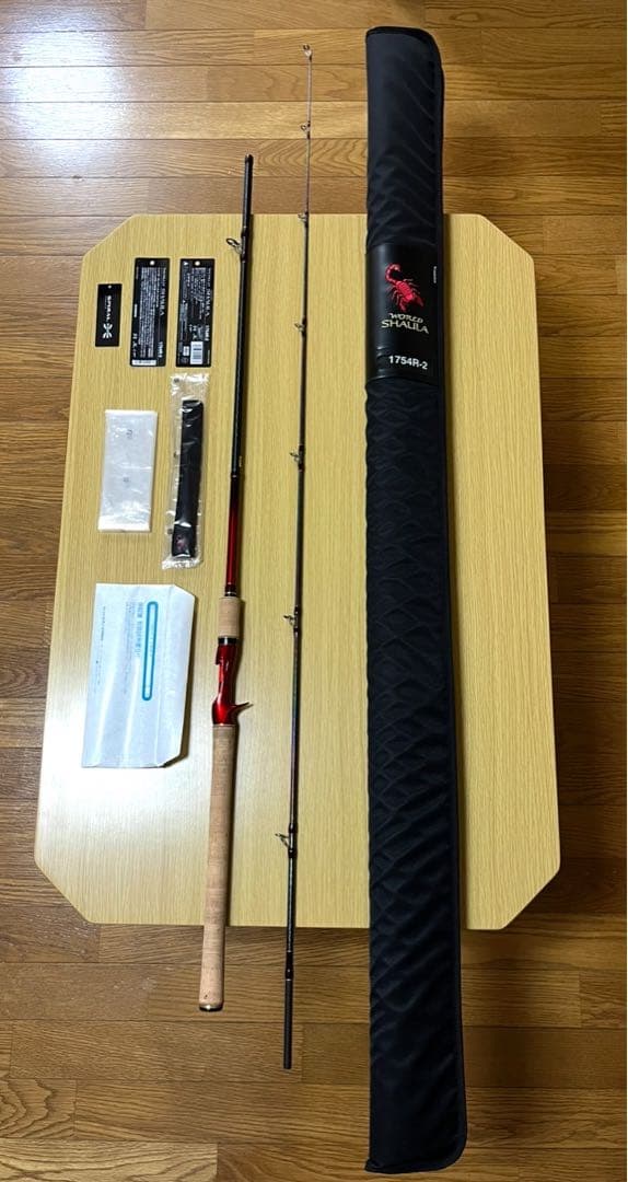 【最終価格】シマノ　ワールドシャウラ　1754R-2 フリースタイルベイトロッド