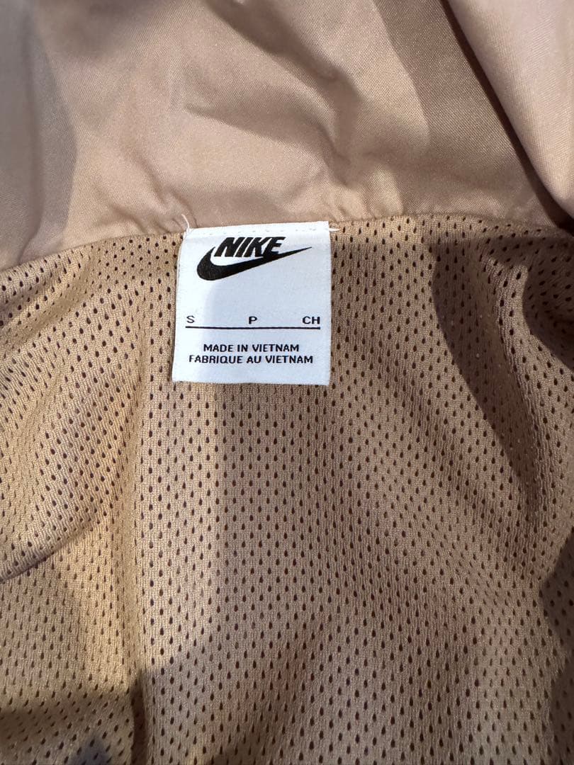 Nike ベージュ ウィンドブレーカー S
