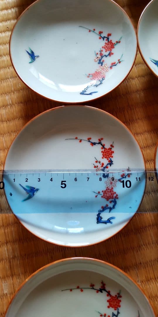 柿右衛門造　色入梅鶯紅緑小皿20枚のうち10枚　箱無し　伊万里焼　骨董