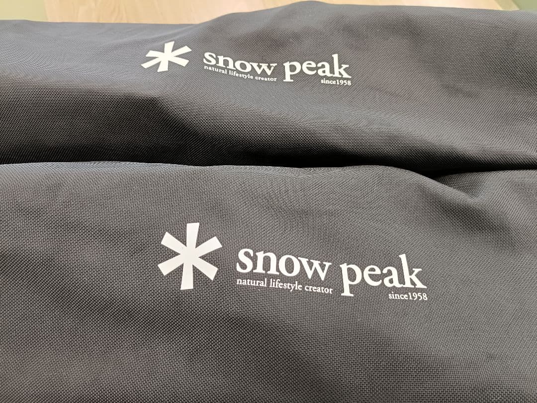 超美品　 peak　スノーピーク　ローチェア30 黒　コーデュラ