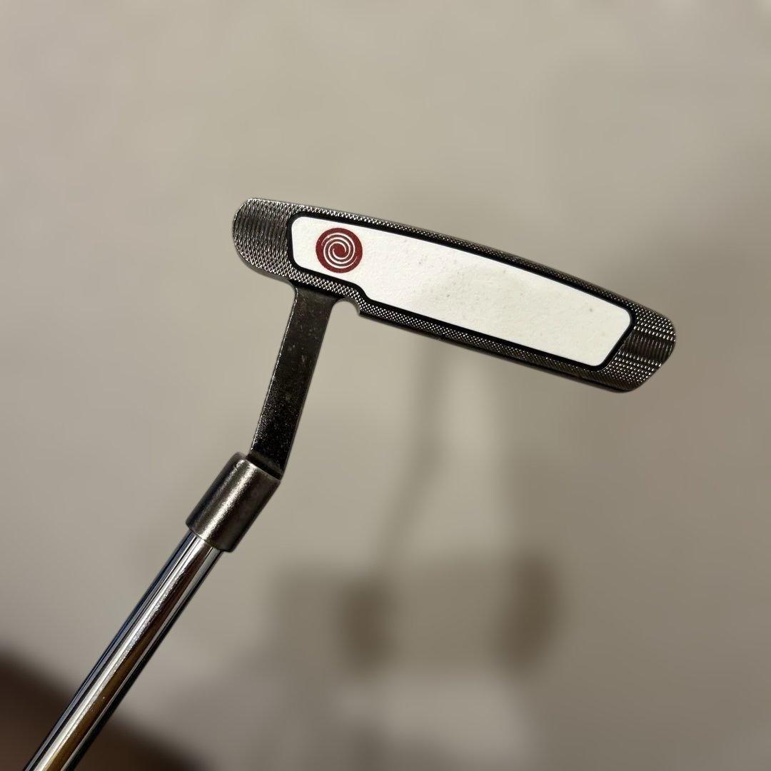 オデッセイ Tri HOT 3 ix パター 33インチ