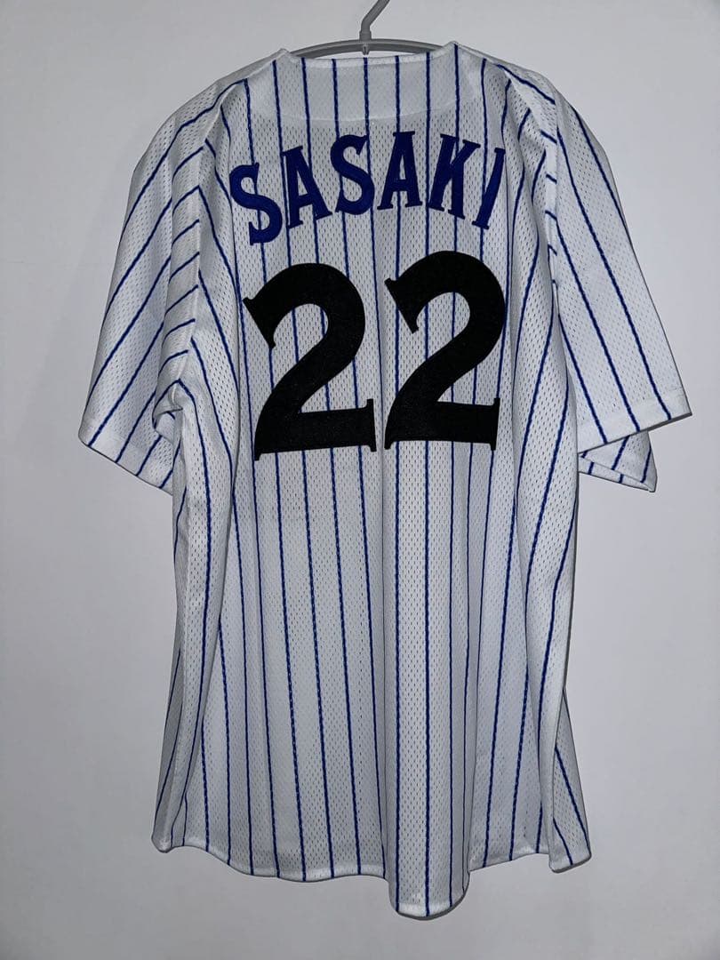 ハ*3様 復刻横浜　DeNAベイスターズ復刻ユニフォーム　サイズ L 豪華刺繍佐