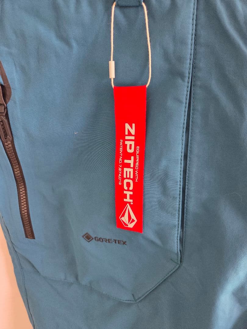 VOLCOM GORE-TEX XLサイズ ビブパンツ 新品未使用