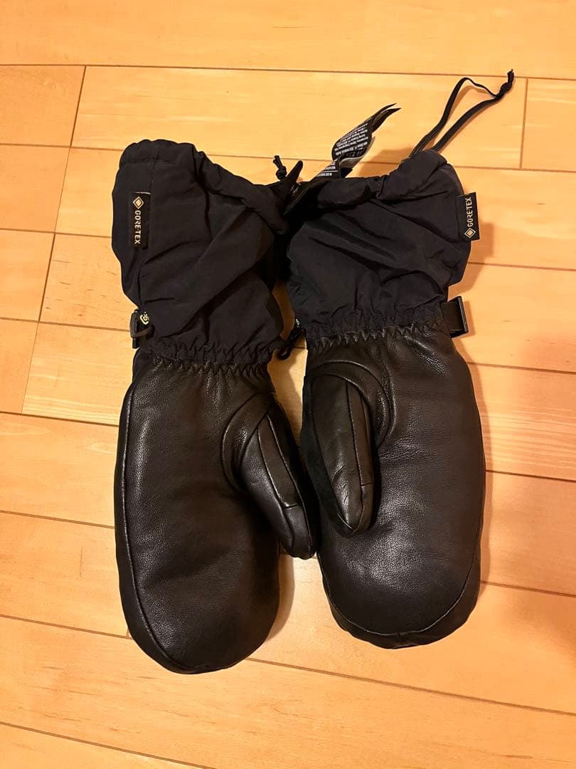 BURTON ブラック ミトングローブ Sサイズ